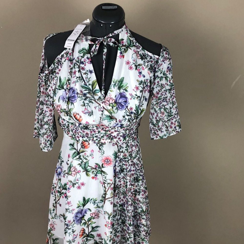 BEBE Colorful Dress Size 00‎  NWT
